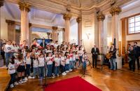 Músico esteve na Assembleia da República com 50 alunos de escolas de todo o país