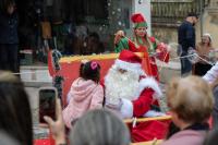 Sábado ameno para a chegada do Natal com carrossel parisiense (c/áudio)