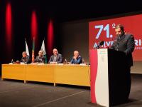 Ler notícia: Os 71 anos dos bombeiros, as medalhas, a festa e os problemas da classe (c/áudio e fotos)