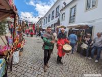 Mercado Medieval repetiu sucesso com ruas cheias (c/fotos)