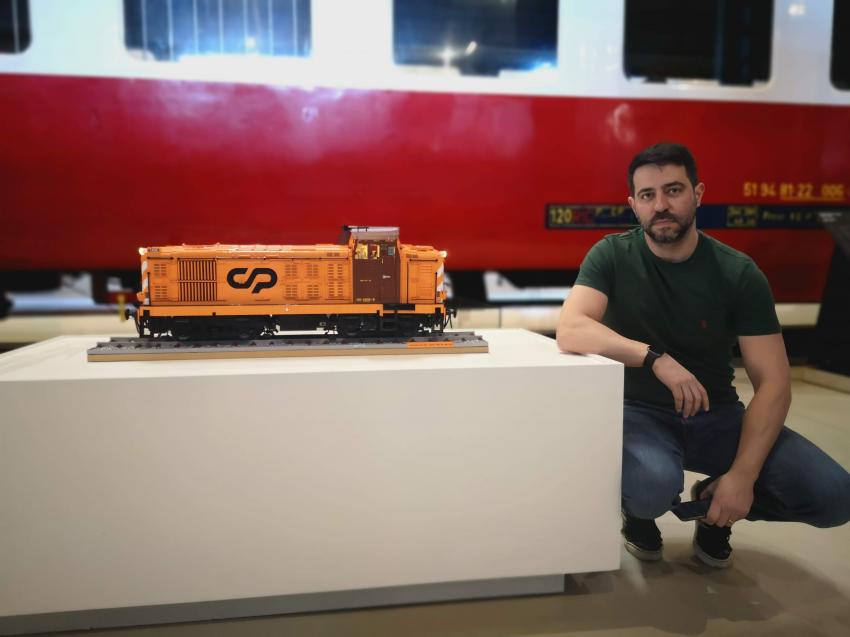 Museu Nacional Ferroviário expõe a CP 1408 feita em Lego