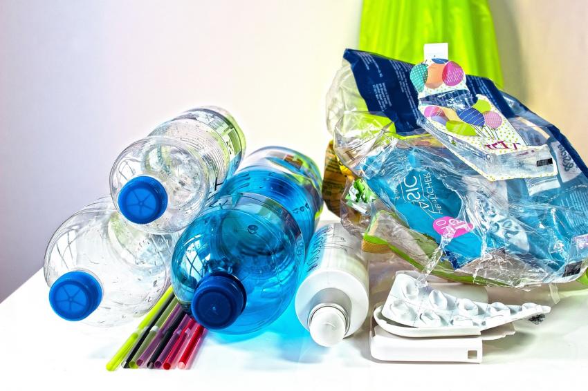 Redução de plástico só com reutilização em massa